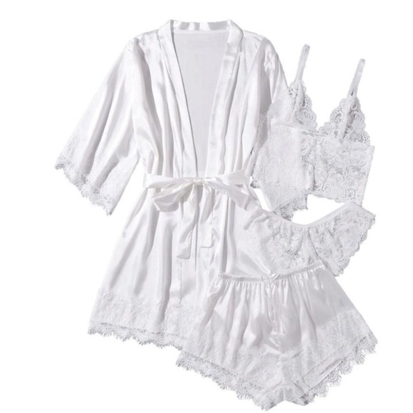 4 Piece Luxurious Lingerie Set